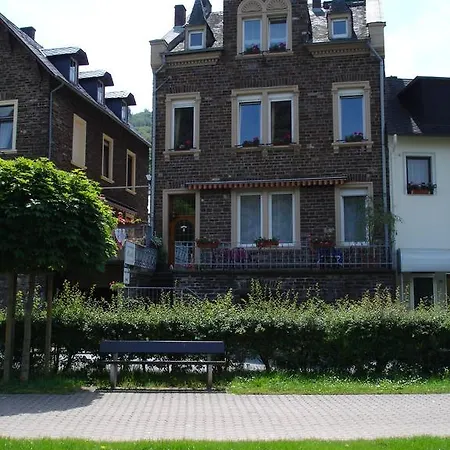 Haus Mosella 아파트 코헴