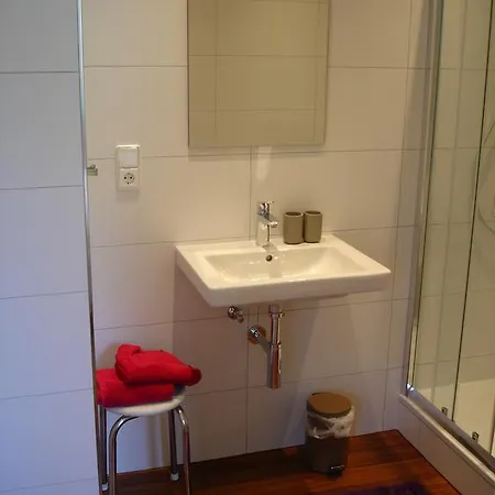 摩泽尔豪斯公寓 * 科赫姆